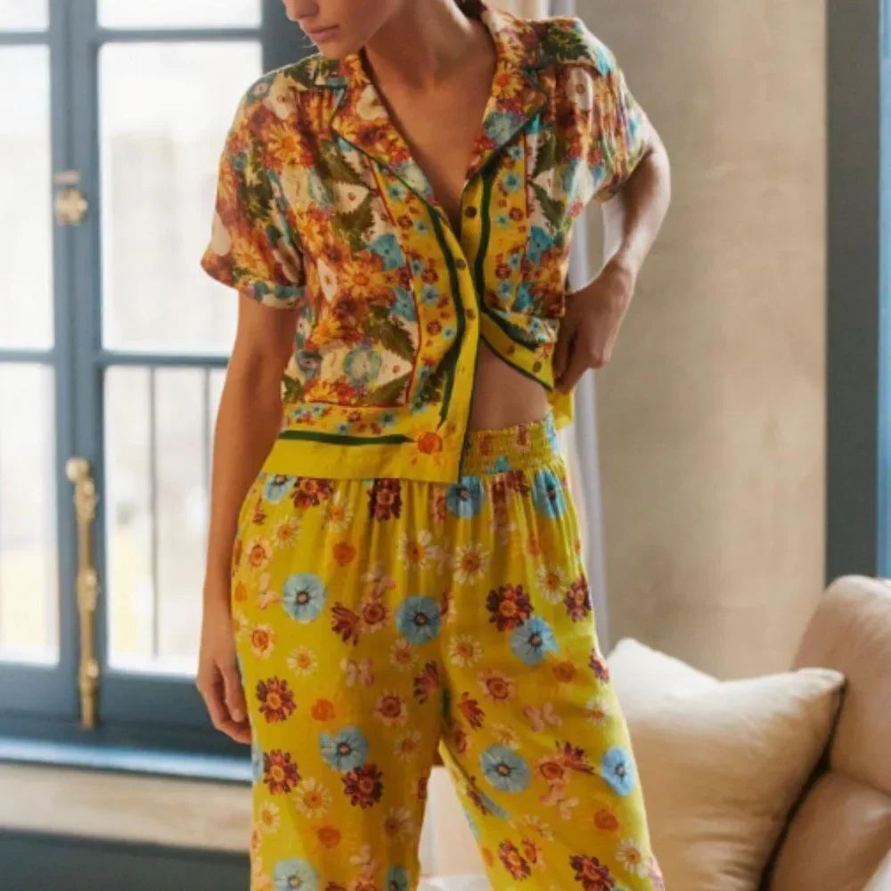 NEW Anthropologie The Moxy Collective Floral Top